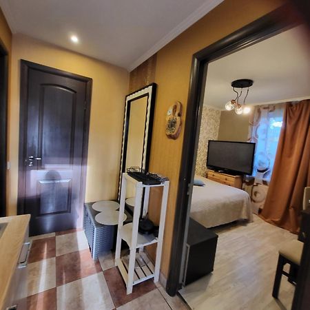 Classic Apartment Jurmala Luaran gambar
