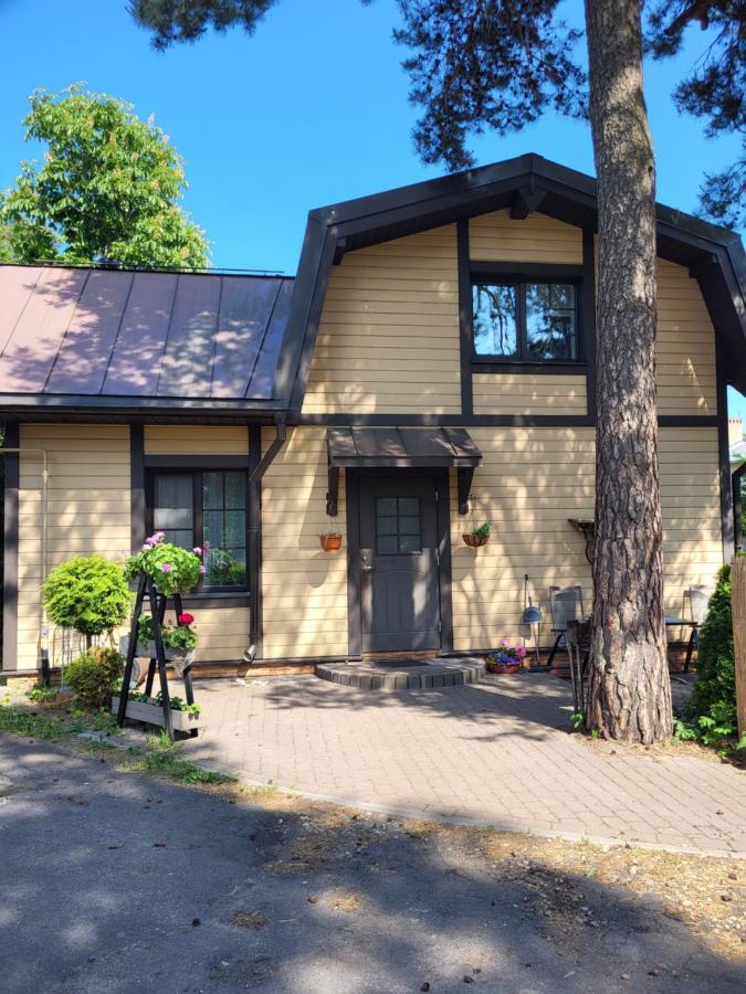Classic Apartment Jurmala Luaran gambar